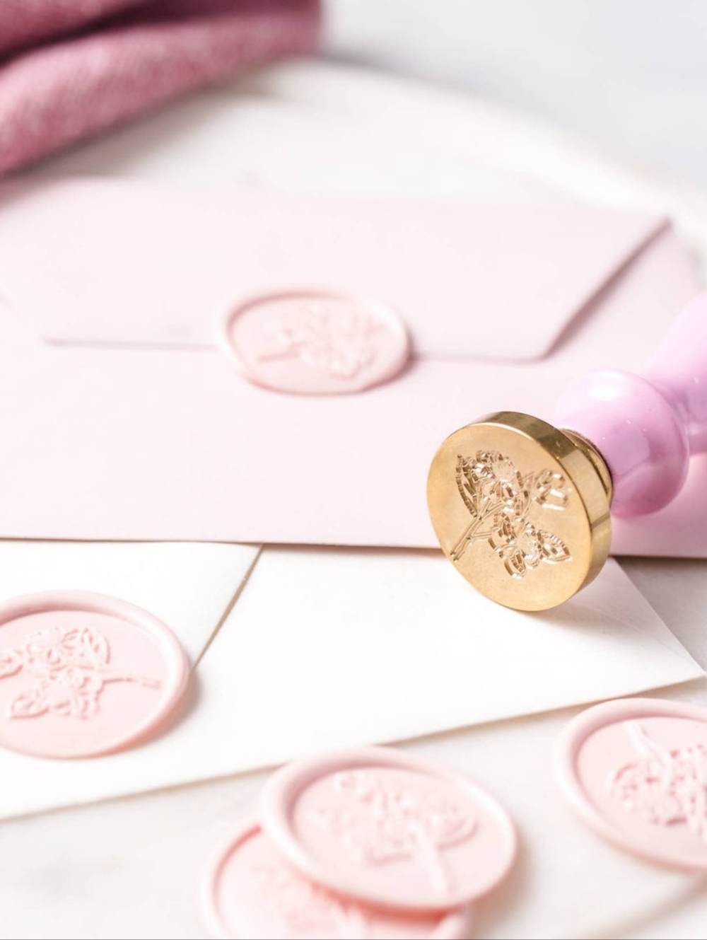 💮2/$40💮 Pink Wax Seal Stamp Set